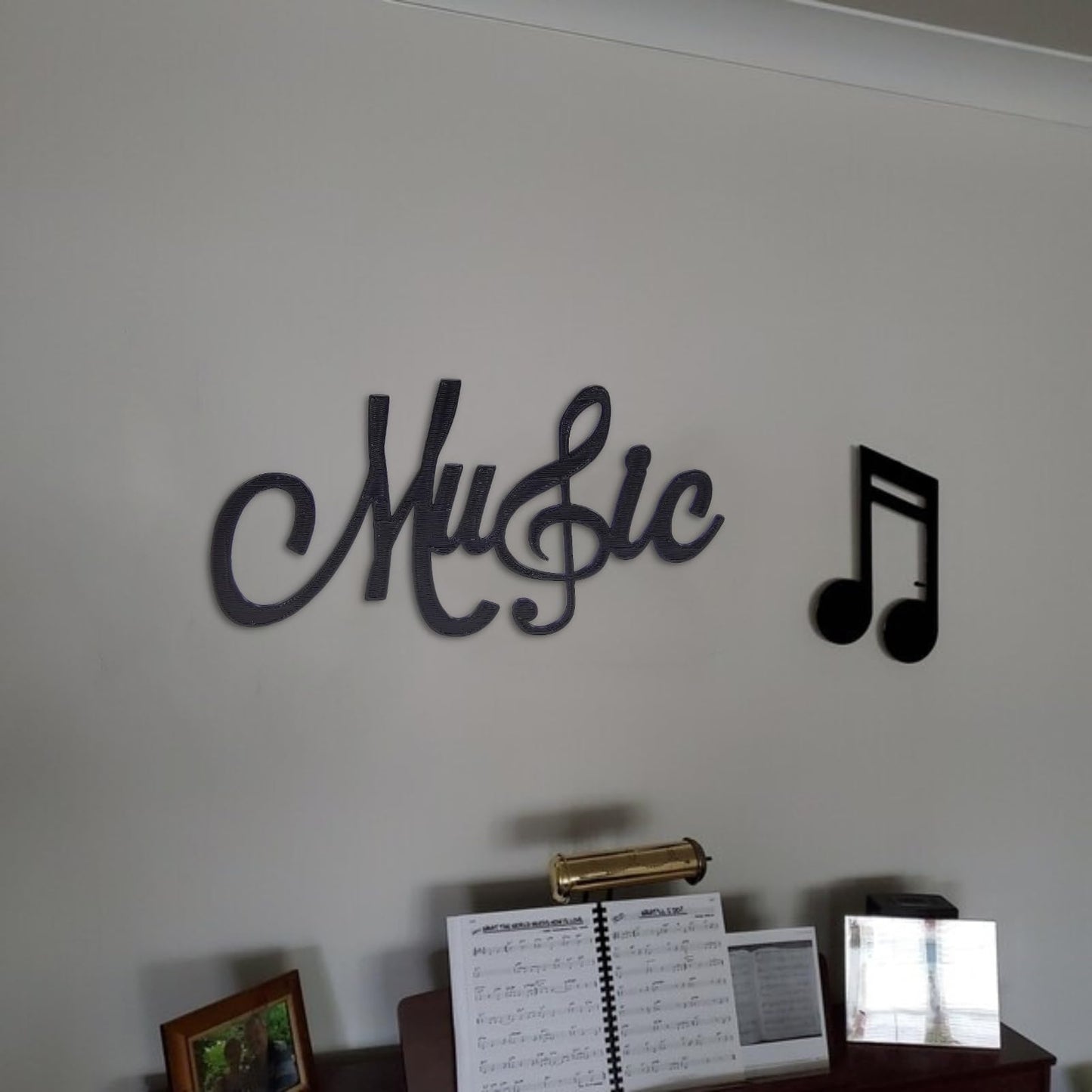 Bisamu Metal Music Note Wall Decor, Word Art Treble Clef, Black Music Wall Decor, Metal Music Word Art, Music Room Decor, Metal Music Art, Gift for Musicians (70 x 37cm (28 x 15 inches))